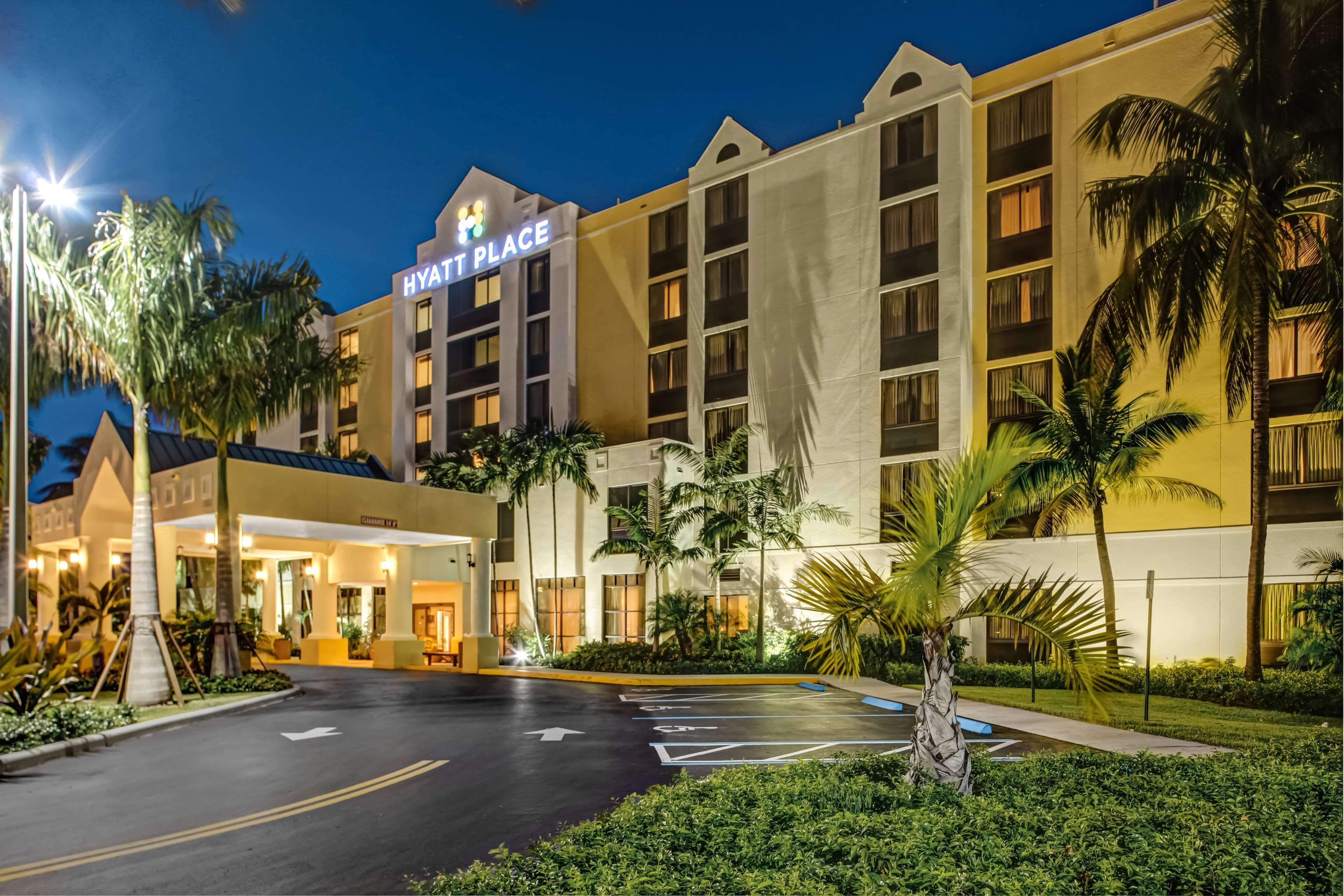 Hyatt Place Fort Lauderdale Cruise Port & Convention Center Exteriör bild